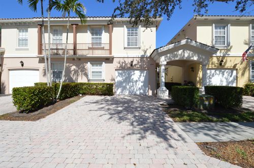 504 Capistrano Dr, Palm Beach Gardens, FL, 33410-4320 | Card Image