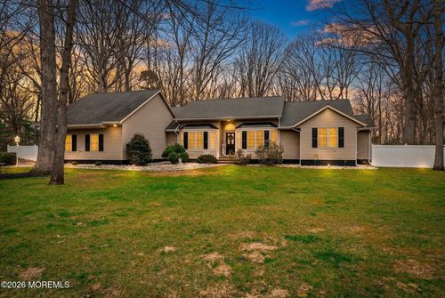 5 Pin Oak Dr, NEW EGYPT, NJ, 08533-2702 | Card Image