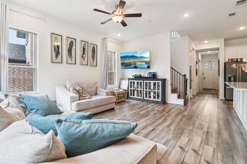 4506 English Maple Dr, Arlington, TX, 76005-1362 | Card Image