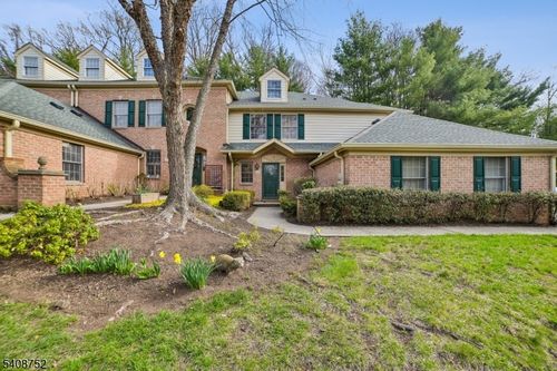 48 Pippins Way, Morristown, NJ, 07960-6974 | Card Image