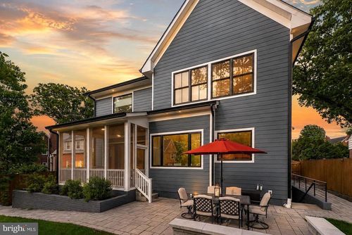414 N Monroe St, ARLINGTON, VA, 22201-1738 | Card Image