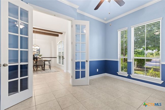 Main floor office | Image 25