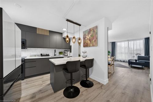 324-350 Quigley Rd, Hamilton, ON, L8K5N2 | Card Image