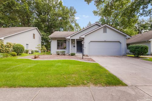 1984 Creekbank Ln, South Bend, IN, 46635-2057 | Card Image
