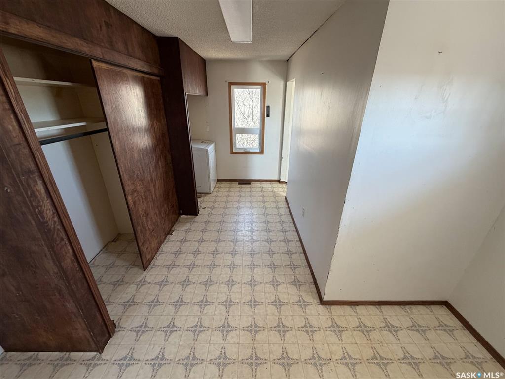 Residential in White Valley Rm No. 49 4