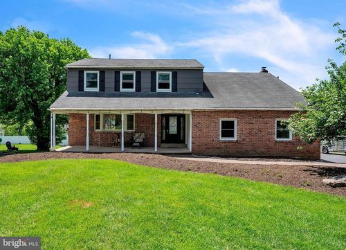 212 Fairhill Dr, CHURCHVILLE, PA, 18966-1312 | Card Image