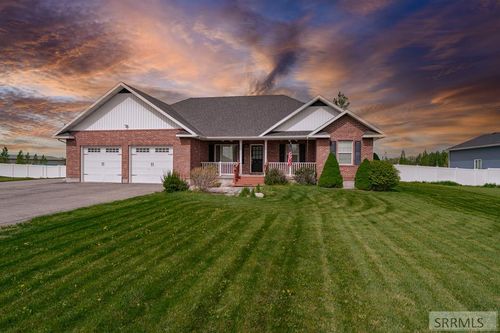 115 N 3962 E, Rigby, ID, 83442-5709 | Card Image