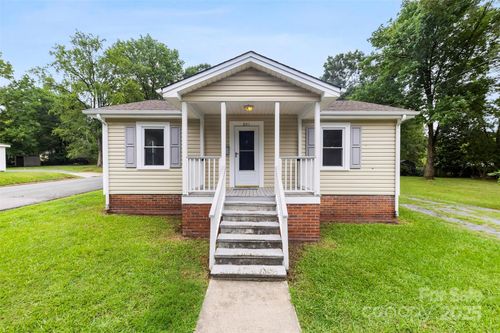 201 Sacco St, Belmont, NC, 28012-3046 | Card Image