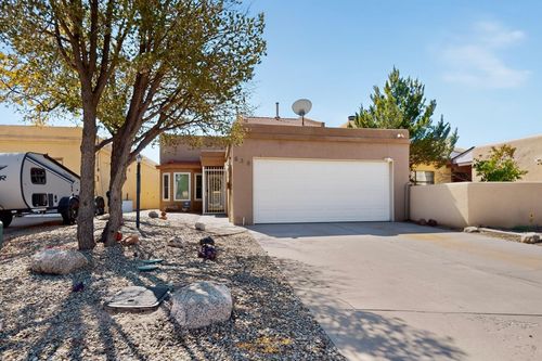630 Lakeview Circle Se, Rio Rancho, NM, 87124 | Card Image