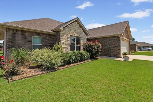 707 E Kennedy St, Lexington, OK, 73051-8704 | Card Image