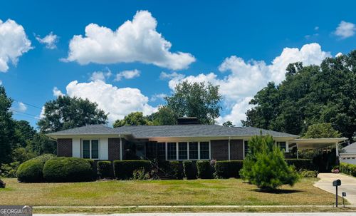 143 Lake Forest Cir, Elberton, GA, 30635-1935 | Card Image