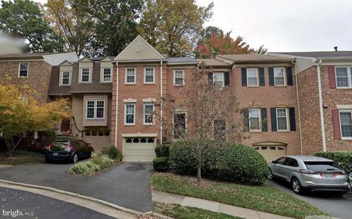7836 Ashley Glen Rd, ANNANDALE, VA, 22003-1556 | Card Image
