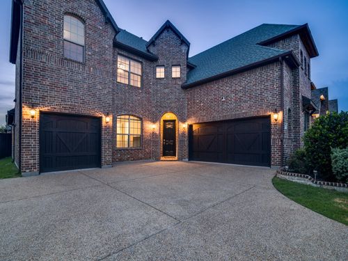 3323 Royal Ridge Dr, Rockwall, TX, 75087-6689 | Card Image