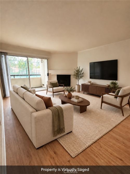 115-5520 Owensmouth Ave, Woodland Hills, CA, 91367 | Card Image