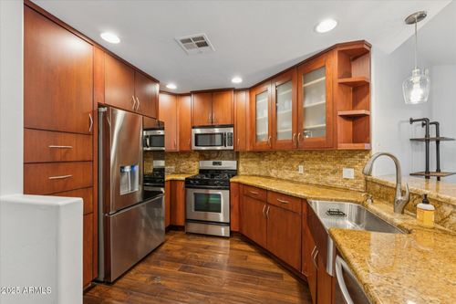 unit-1247-5350 E Deer Valley Drive, Phoenix, AZ, 85054 | Card Image
