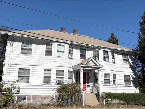 141 Lafayette Street, Pawtucket, RI, 02860 | Card Image
