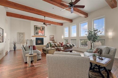 52 Centaurus Ranch Road, Santa Fe, NM, 87507 | Card Image