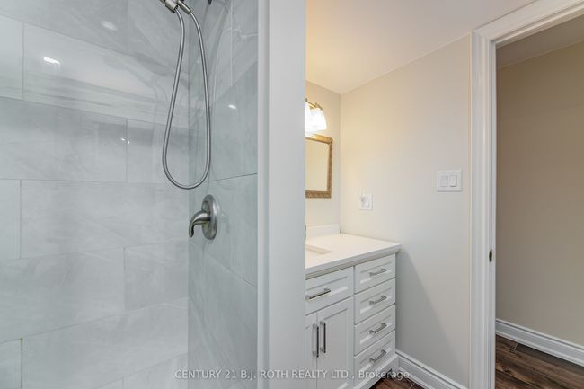 239 Centre St, House other with 4 bedrooms, 2 bathrooms and 6 parking in Angus ON | Image 30