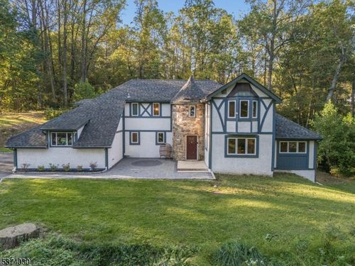 74 Mountain View Rd, Asbury, NJ, 08802 | Card Image