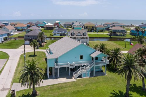 2585 Tide Dr, Crystal Beach, TX, 77650 | Card Image