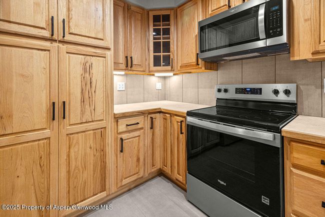 885 Stout St, House other with 5 bedrooms, 3 bathrooms and null parking in Craig CO | Image 7