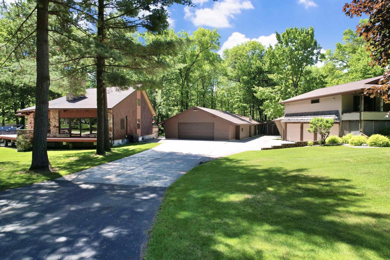 River Bend Dr, Peshtigo, WI 54157