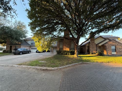 2988 Harbinger Ln, Dallas, TX, 75287-5960 | Card Image