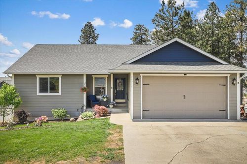 10918 S Pinecroft Rd, Medical Lake, WA, 99022-8557 | Card Image