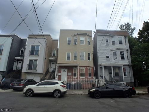 384 Badger Ave, Newark, NJ, 07112-2803 | Card Image