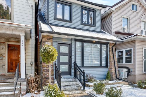 {{alt}} | Card Image