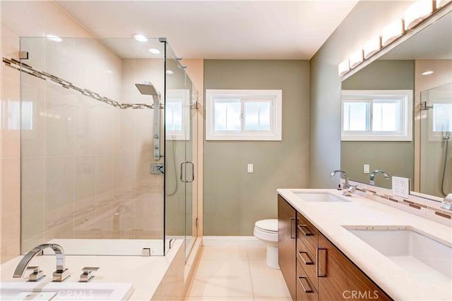202 Edwards Pl, House other with 3 bedrooms, 4 bathrooms and 2 parking in Glendale CA | Image 21