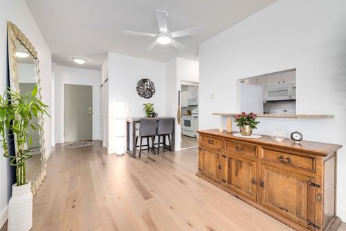 304-1928 Nelson St, Vancouver, BC, V6G1N2 | Card Image