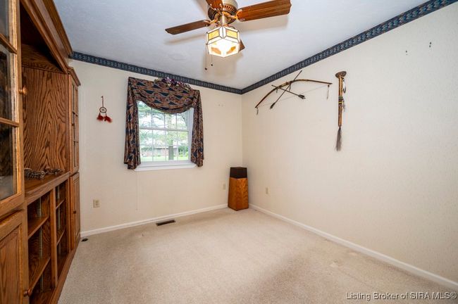 730 S Gardner St, Home with 3 bedrooms, 2 bathrooms and null parking in Scottsburg IN | Image 25