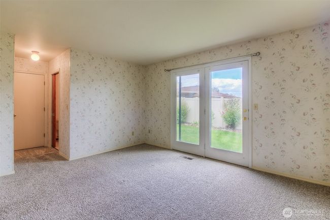 703 Tanarae Pl, House other with 3 bedrooms, 2 bathrooms and 2 parking in Yakima WA | Image 11