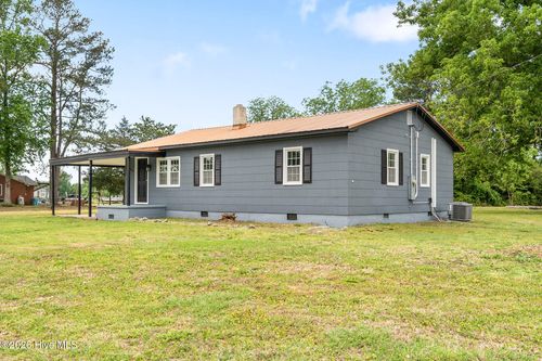 2932 Catherine Lake Rd, Richlands, NC, 28574-5152 | Card Image