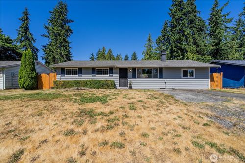 20508 64th Dr Ne, Arlington, WA, 98223-8280 | Card Image