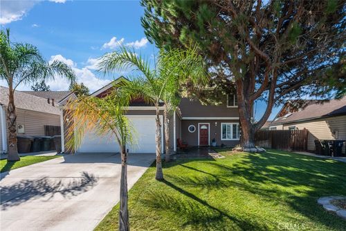 1974 Cherry Wood Ln, Colton, CA, 92324-4564 | Card Image