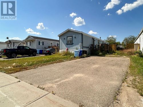 157 Cree Rd, Fort Mcmurray, AB, T9K1X7 | Card Image