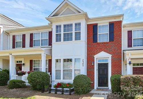 7345 Laurel Valley Rd, Charlotte, NC, 28273-4400 | Card Image