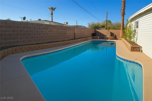 349 Upland Blvd, Las Vegas, NV, 89107-2648 | Card Image