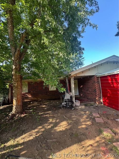 420 Stansbury St, Perkins, OK, 74059-3434 | Card Image