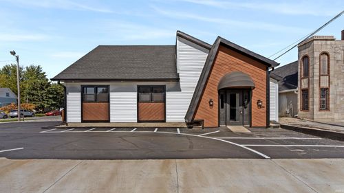 600 E Markland Ave, Kokomo, IN, 46901-6211 | Card Image