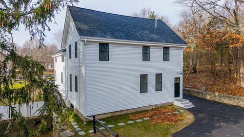 d-16 Water St, Assonet, MA, 02702-1114 | Card Image