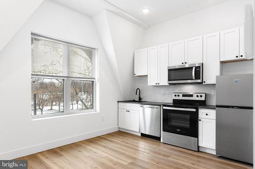 d-2317 N 33rd St, PHILADELPHIA, PA, 19132-2801 | Card Image