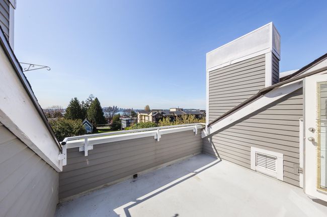 107 - 222 W 4 Th Street, Townhouse with 2 bedrooms, 2 bathrooms and 2 parking in North Vancouver BC | Image 22