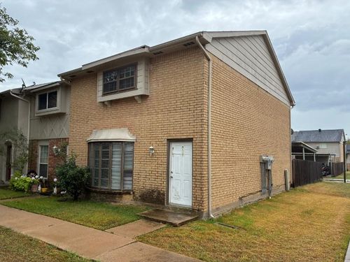 14-99 W Mountain Creek Dr, Grand Prairie, TX, 75052-6216 | Card Image