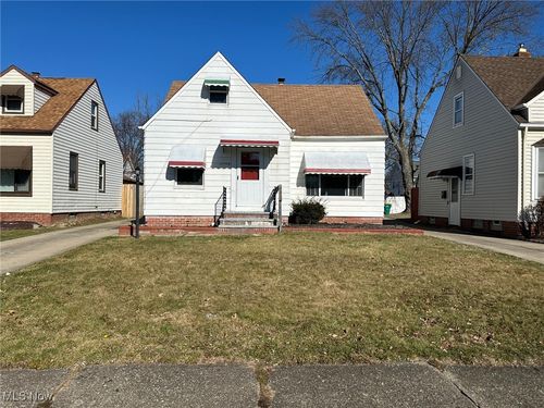 14819 Tabor Ave, Maple Heights, OH, 44137-3862 | Card Image