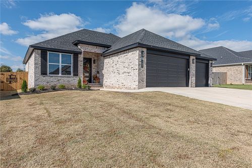 152 Nebo St, Prairie Grove, AR, 72753-5019 | Card Image