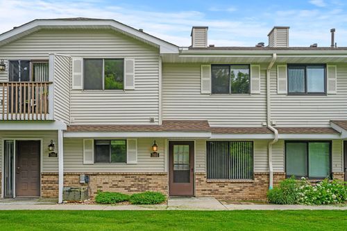 7553 Wedgewood Way, Maple Grove, MN, 55311-2801 | Card Image