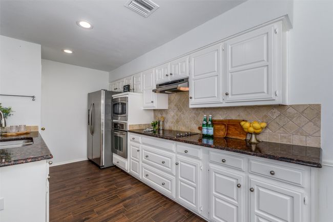 4045 Morman Ln, House other with 2 bedrooms, 3 bathrooms and null parking in Addison TX | Image 9